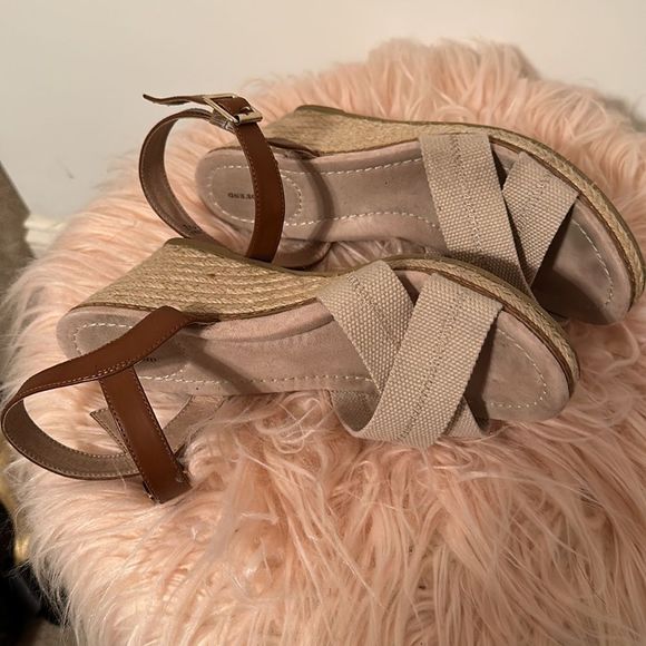 Land’s End Wedge Sandals‼️ - Picture 5 of 7